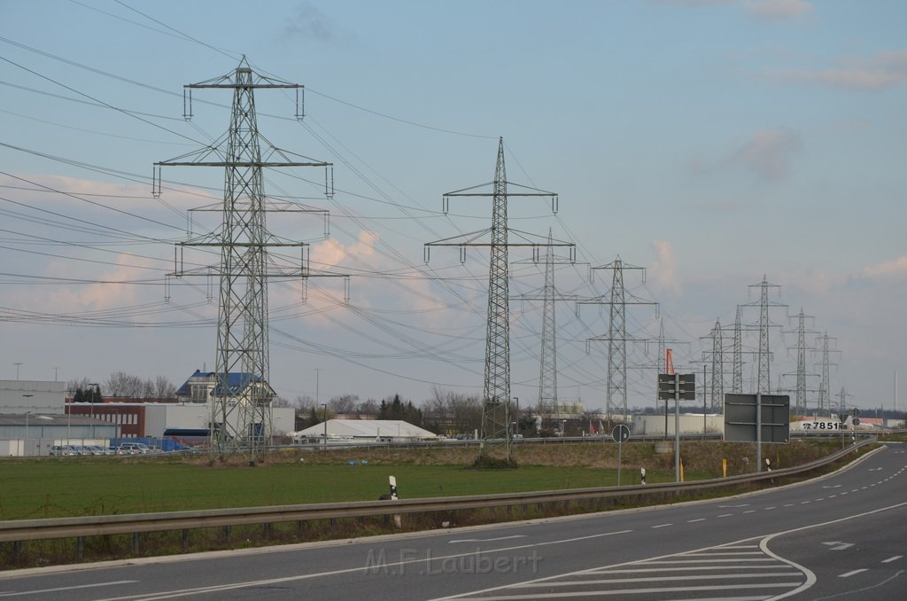 Einsatz BF Koeln Mechernich Werk Orion Harry Kloepferstr P67.JPG - Miklos Laubert